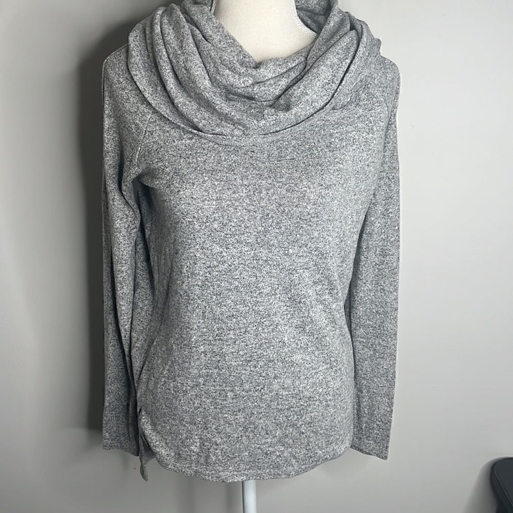 Gibson Women’s XXS Grey Turtleneck Top